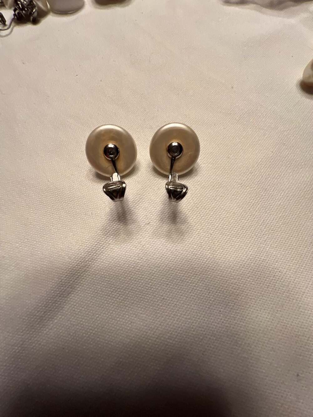 Vintage Richelieu Simulated Button Pearl Clip On Earrings
